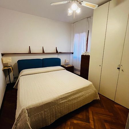 Casarosalia Apartment เวนิส ภายนอก รูปภาพ