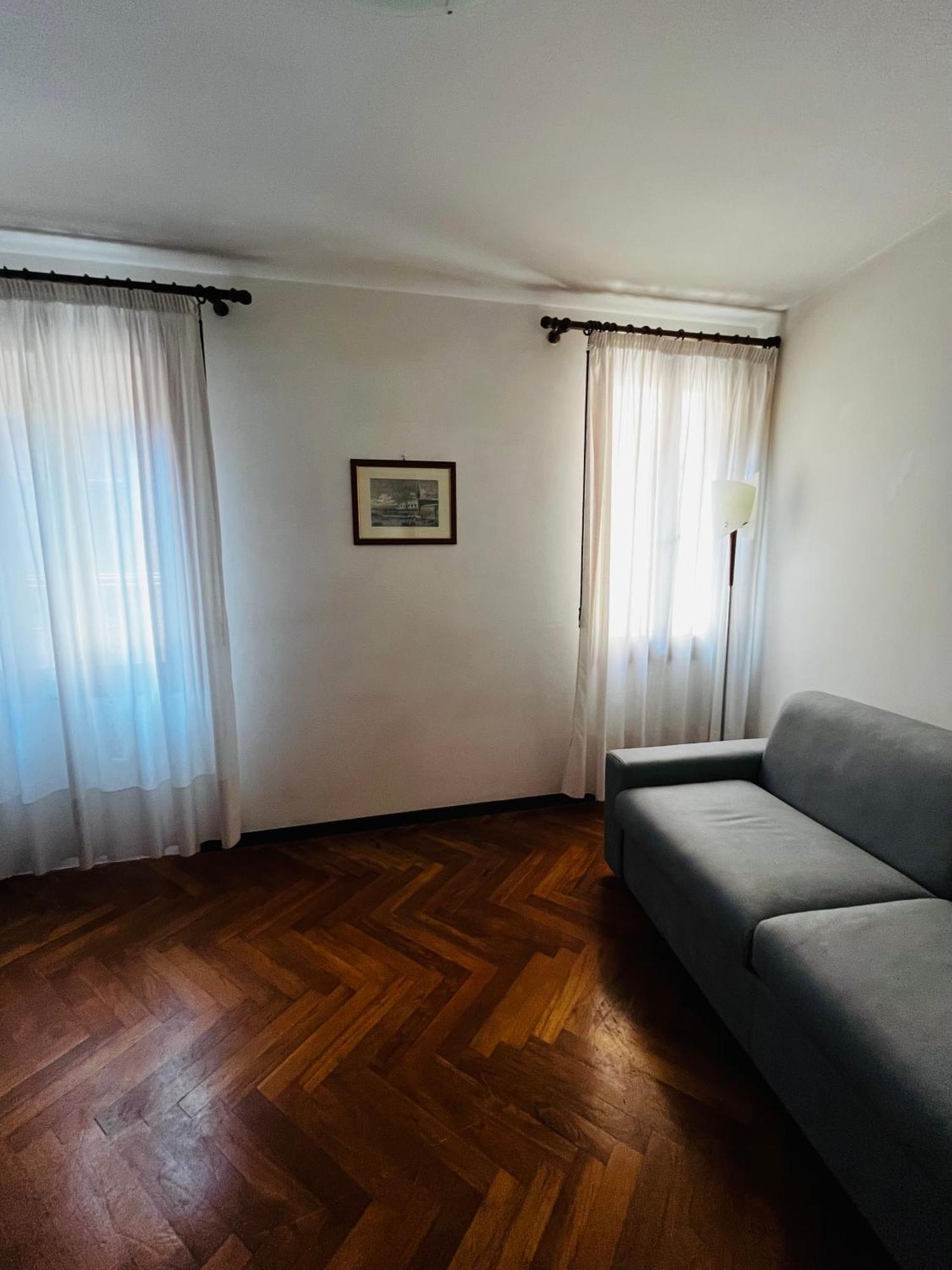 Casarosalia Apartment เวนิส ภายนอก รูปภาพ